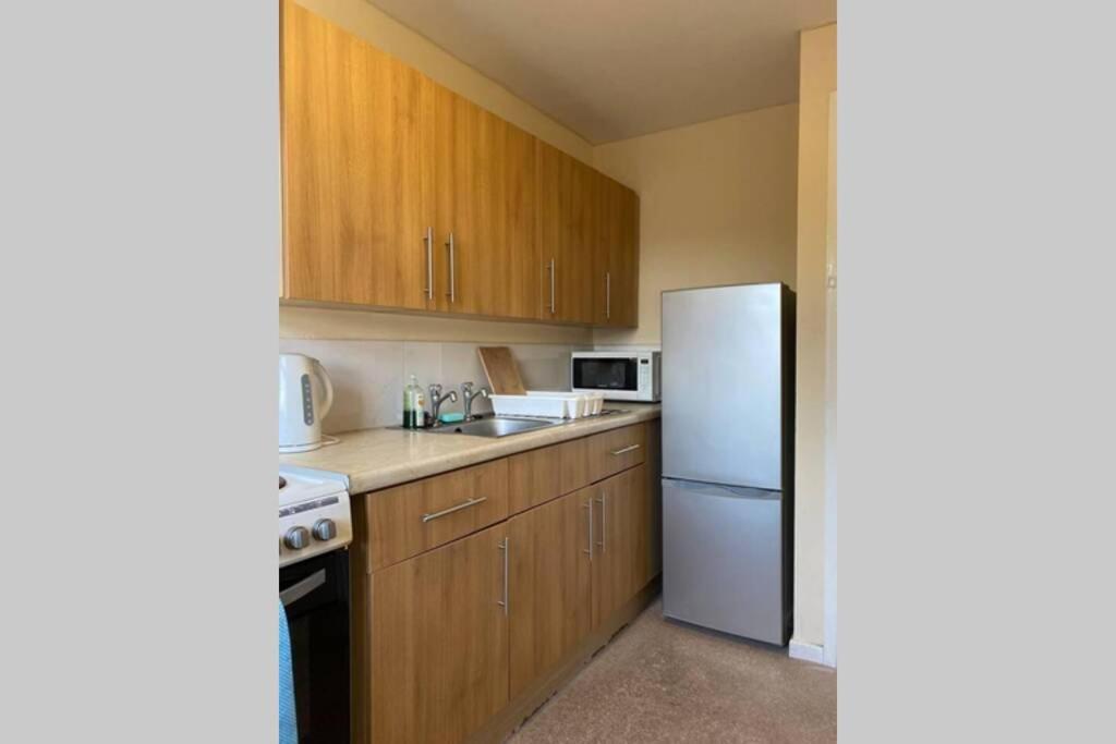 Apartamento Conveniently Situated 1Bed Apt In Stretford Mánchester Exterior foto